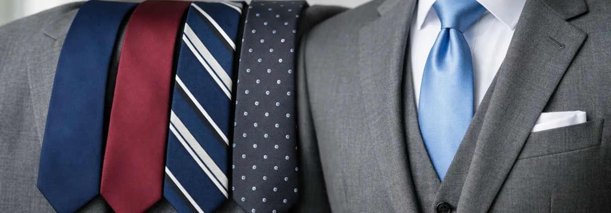 What Tie Goes With a Gray Suit? Easy Pairings